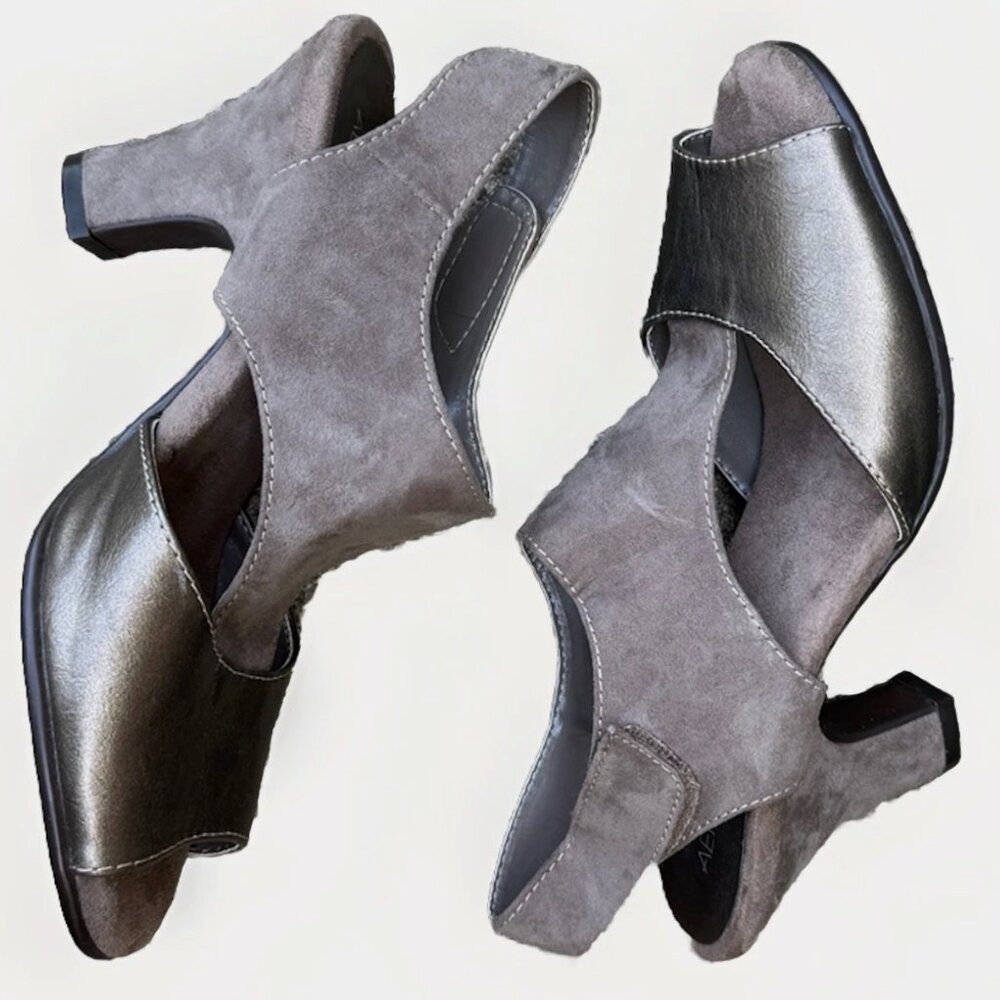 (8) AEROSOLES “GINERATORS” Dual Fabric Upper Peep Toe 3.5” Heeled Sandals - Picture 6 of 11